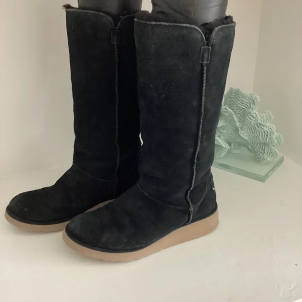 Kookaburra by UGG slim tall genuine suede black shearling boots EUR 37 US 6 - Picture 4 of 9